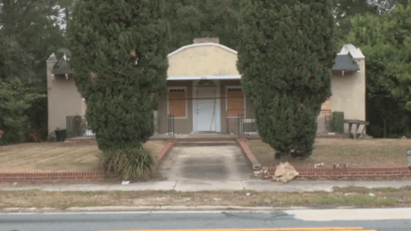 Design Review Board backs demolition of historic Vineville house; zoning vote next