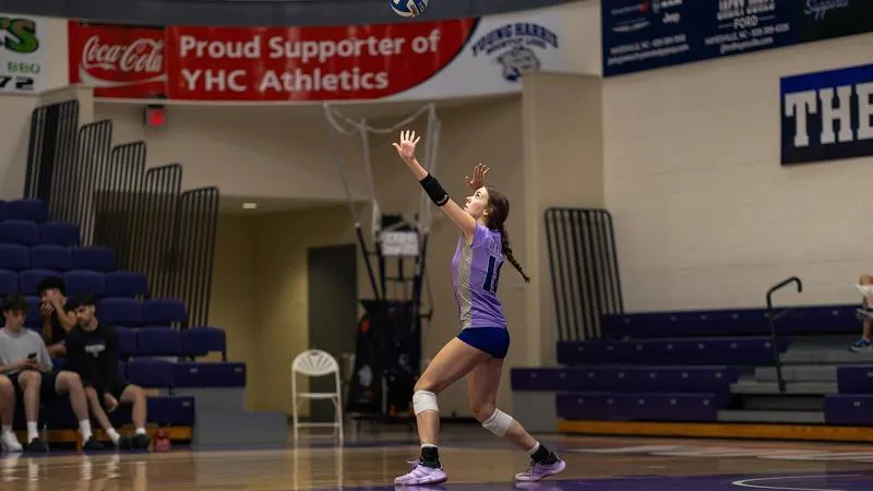 Mountain Lions battle before falling to King in five sets