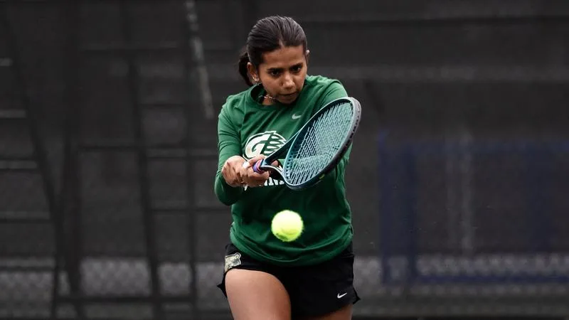 Women's Tennis Players Advance to All ITA South Regional Semifinals