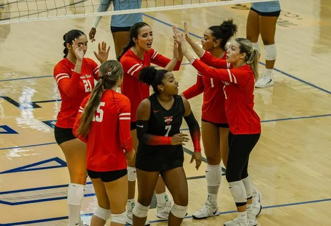 Blazers Rally Past Choctaws