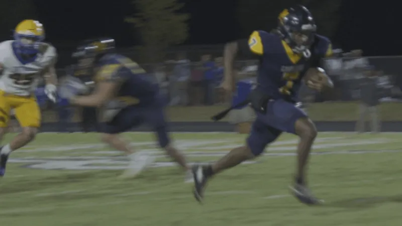 THE BLITZ: No. 8 Tattnall Square Academy def. No. 9 Mount De Sales Academy 27-6
