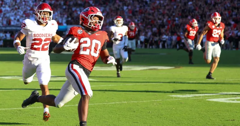 Georgia football misses Frazier, but running backs don't miss a beat