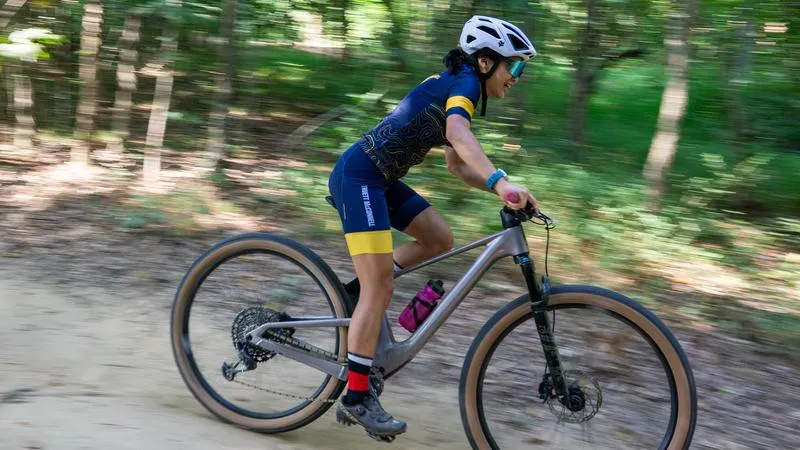 Bears Compete at SECCC Championships