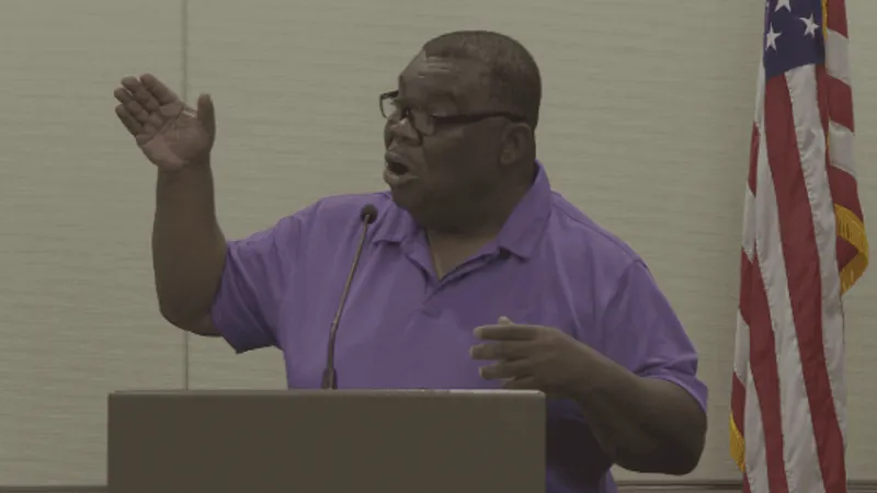 Milledgeville leaders propose youth curfew, outlines possible $500 fine for parents