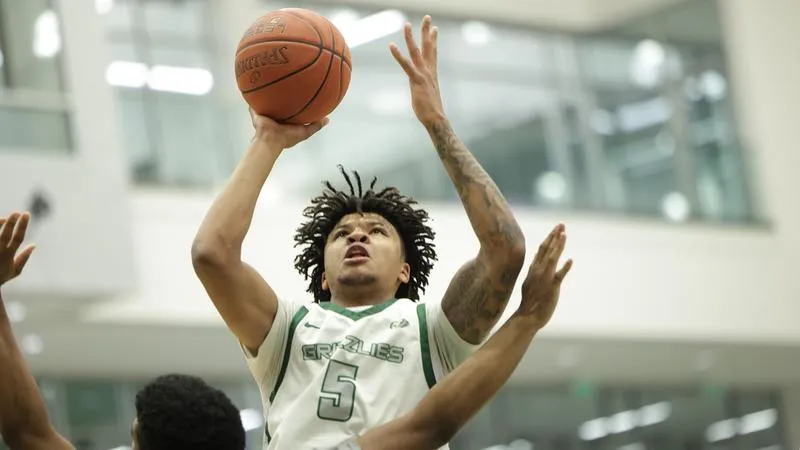 Men's Basketball Preparing for Challenging 2026-27 Slate