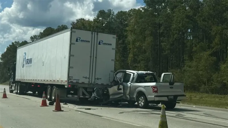 Sheriff: 50-year-old driver dead after crash on I-75 near Hartley Bridge exit