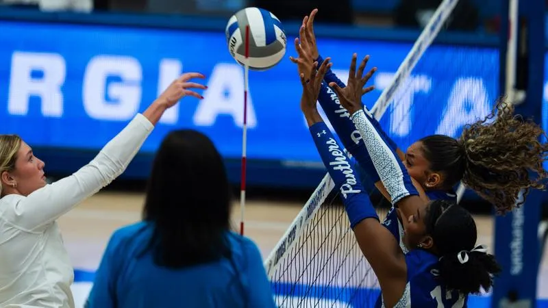 Panthers Drop Three-Set Match to JMU