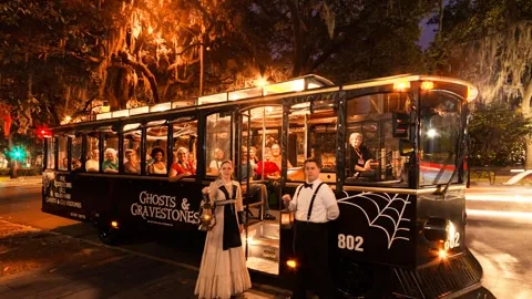 Which Ghost Tours In Savannah Should You Go On?