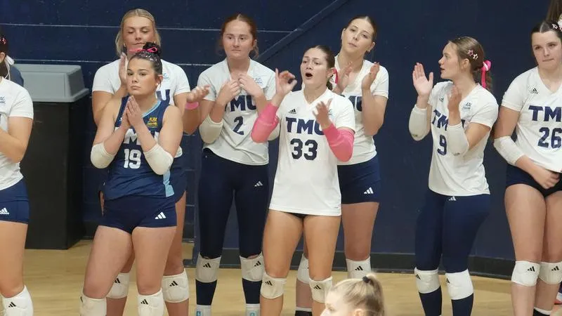 Strong Offense Propels Lady Bears over Union Commonwealth 3-1