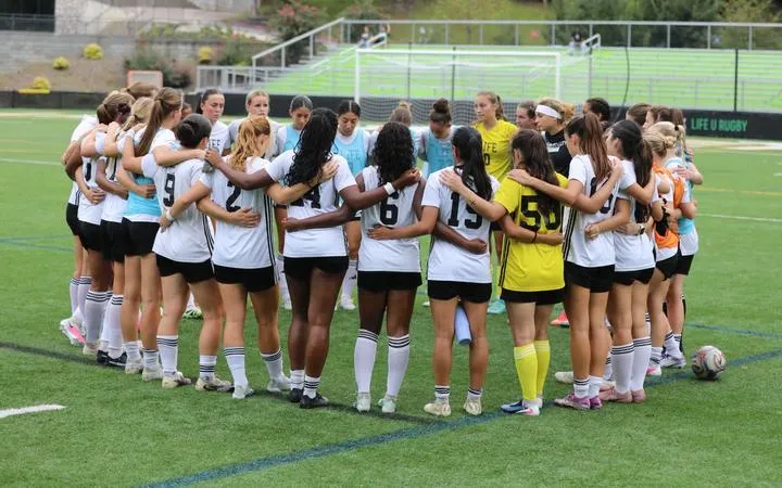 Women's Soccer Powers Past Andrew 17-0