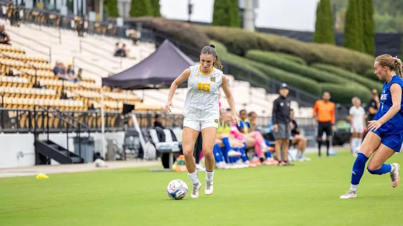 Owls Suffer Setback Against Delaware