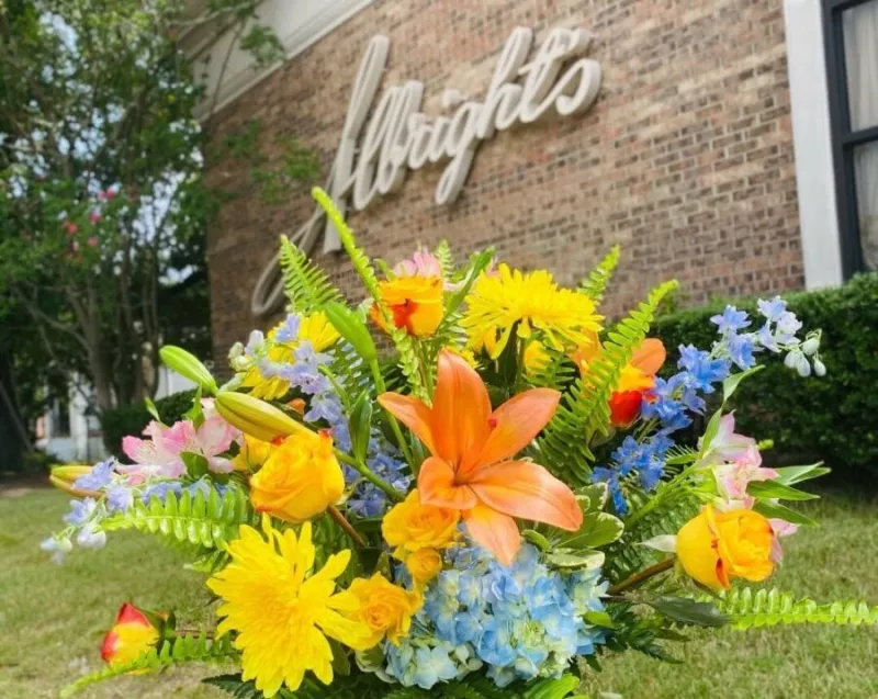 Albright's Florist announces closing