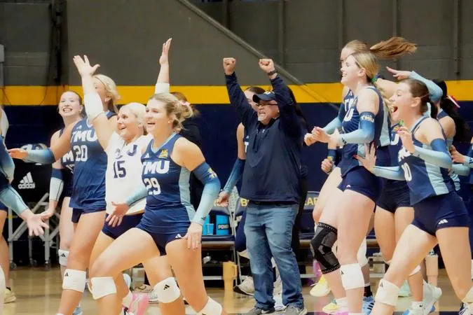 Lady Bears Earn Statement Win Over CIU