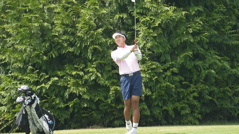 Cheewinjitcharoen places T-8th as Bear Compete at Music City Classic
