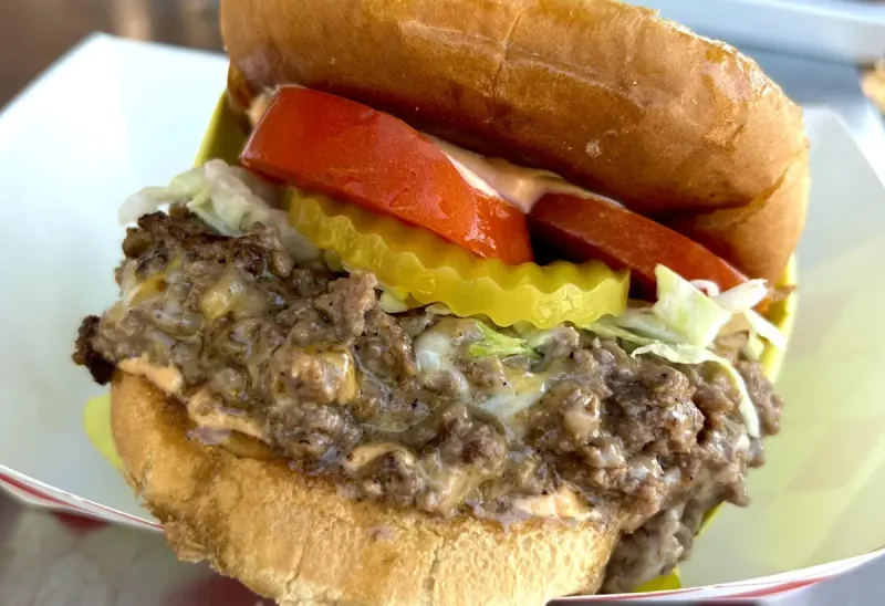 Oct. 8 Quick Bites: Smorgasburg ends early, new burgers on Edgewood, Pollo Primo opening soon on Ponce