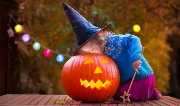 FREE Fall Glow Festival in Gwinnett features games, hayrides, and trunk-or-treating (register now)