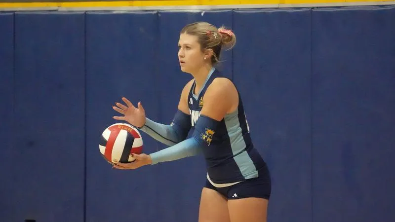 Lady Bears Take Down Buffs in Four Sets