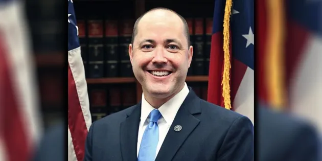 Carr Warns Georgians of Price Gouging, Scams Ahead of Hurricane Isaias