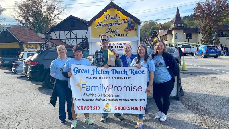 Great Helen Duck Race offers $5,000 prize, helps local families
