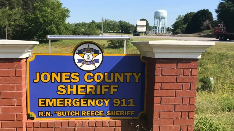 17-year-old girl missing from Jones County neighborhood, sheriff's office says