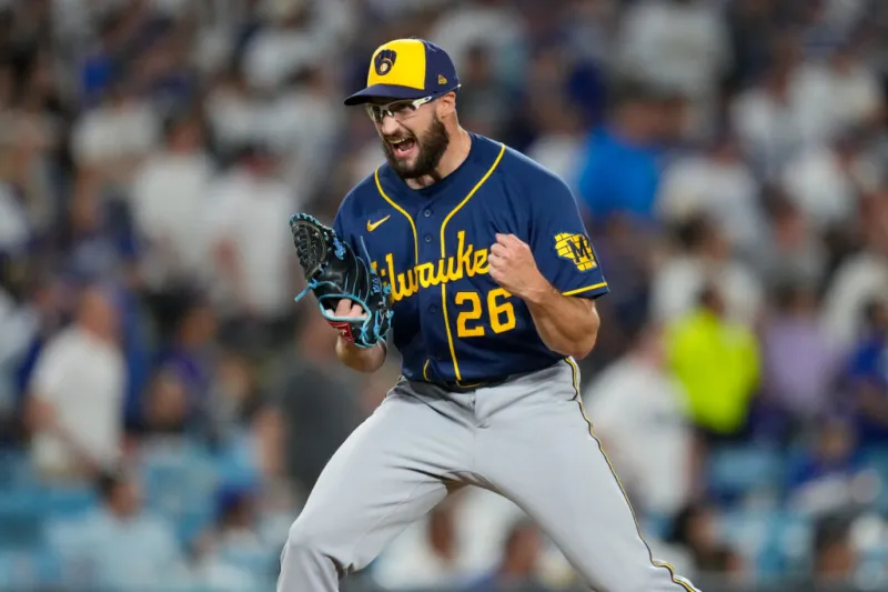 Brewers sweep the Dodgers in the NLCS to reach the World Series for the first time since 1982