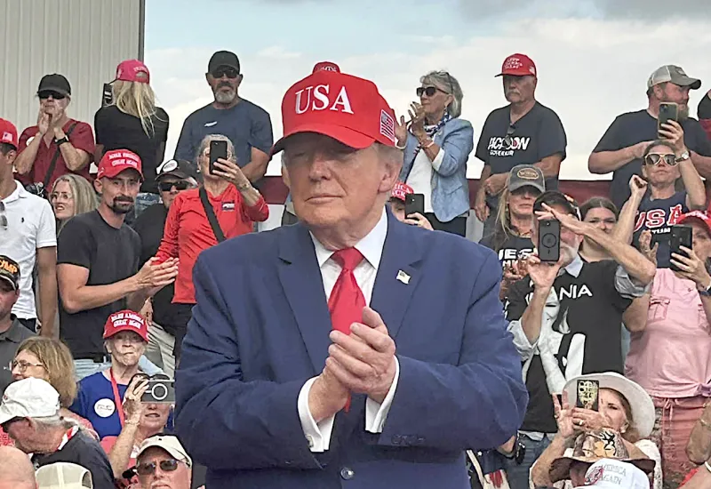 Trump rallies with top Republicans in critical battleground state of Georgia
