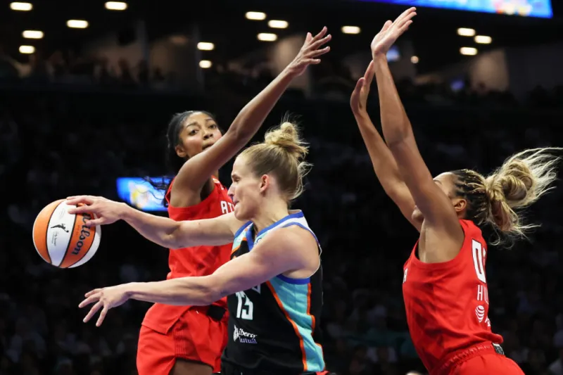A first-time WNBA champion awaits as the Valkyries and Dream open the Finals