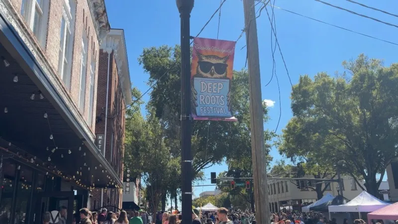 Deep Roots Festival draws thousands to downtown Milledgeville with music, food and vendors