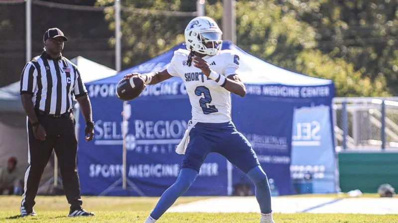 Football Falls to #22 North Greenville on the Road in 31-3 Final