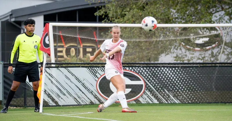 Georgia soccer shuts out Missouri 2-0 in final regular-season home game