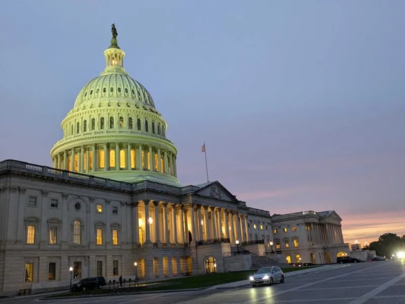 With 2 weeks until midterms, analysts say Dems still on track to win US House majority