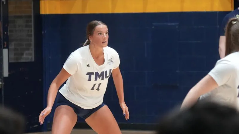 Women's Volleyball Scores Straight-Set Victory Over Montreat