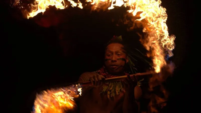 Penesa of Samoa blazes to victory, claims 2026 World Fireknife Championship crown