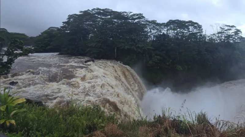 Flood advisory issued for northern parts of Hawai'i Island, road flooding reported in Pahala