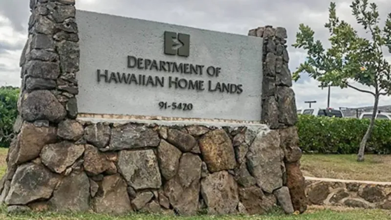 Governor pushes back against Hawaiian Homes lawsuit, says state will fight it 'with everything we have'