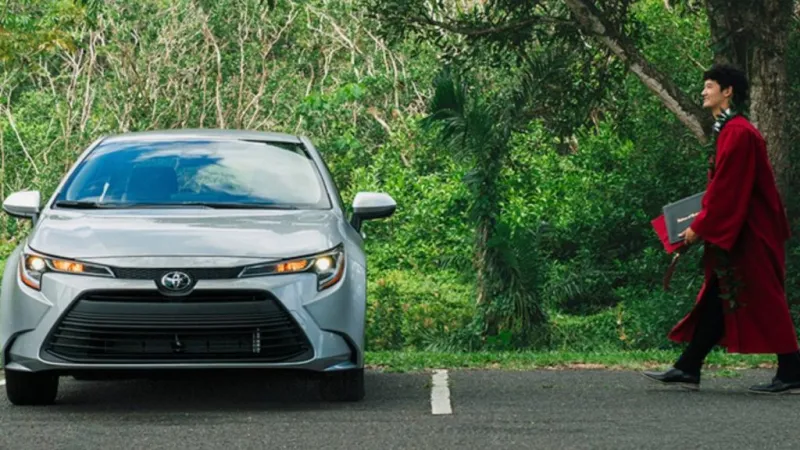 News briefs for June 4: L&L Texas, free Toyota, provisional licenses, bad cheese bread and food philanthropy