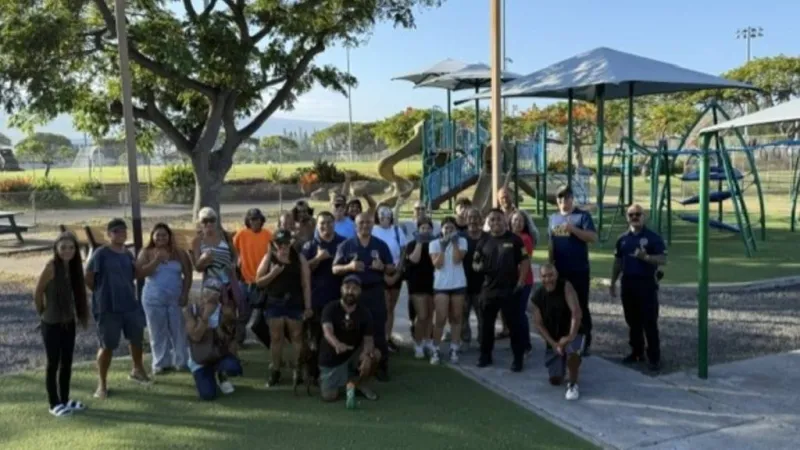 Kona Community Policing Section, partners host Kailua Park Playground cleanup