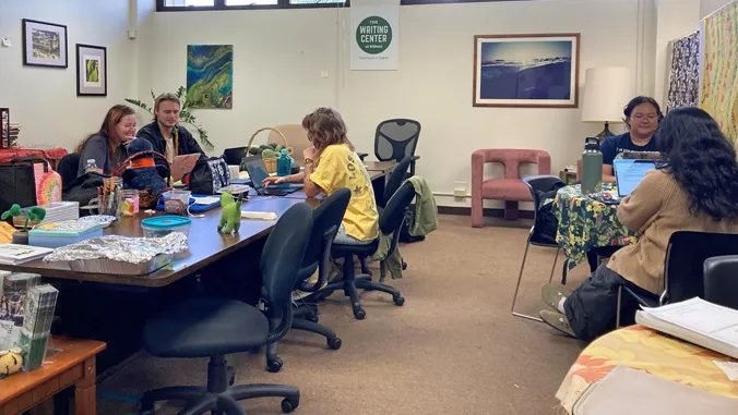Founder's family makes historic $630K donation to UH Mnoa Writing Center