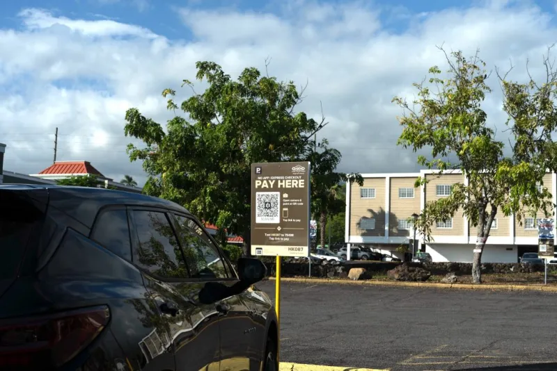 'No surprises': Paid parking lot operators on Hawai'i Island will be required to post rates
