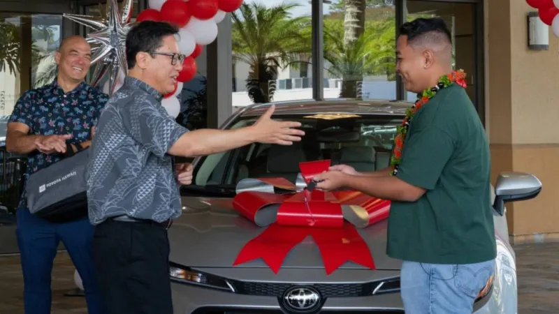 Toyota Hawaii awards free 2026 Corolla to Oahu student