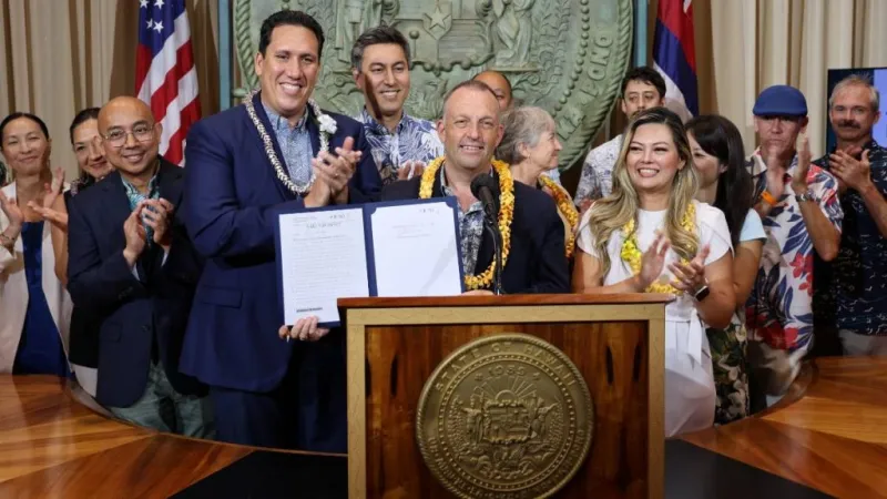 Kpuna care, artificial intelligence protection measures signed into law by governor