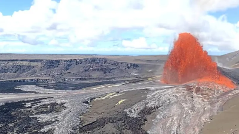UPDATE: Eruptive Episode 51 at Klauea has begun