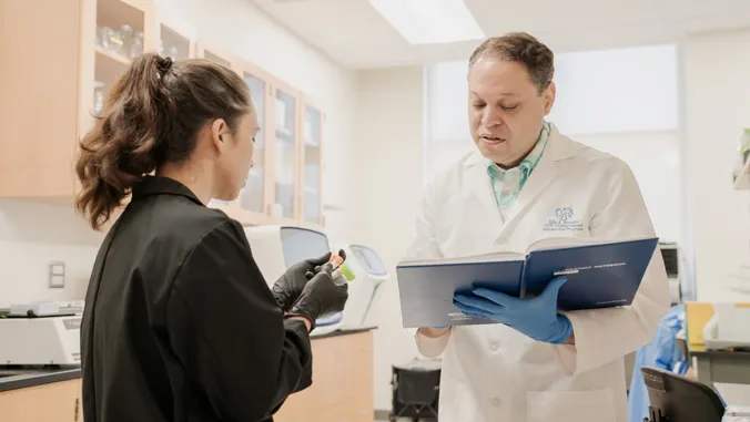Gut bacteria tied to biological aging, new UH study finds
