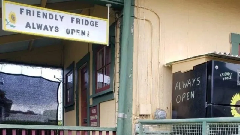 New grab-n-go food pop-ups to help bridge gap during temporary Friendly Fridge closure