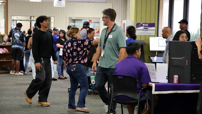 UH extends fall application deadline to Aug. 14