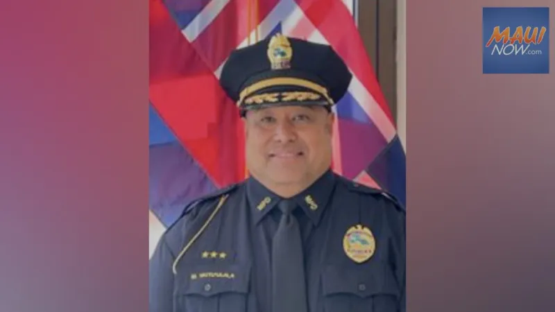 Maui police lieutenant charged with allegedly taking bribes to protect chicken fighting and drug operations