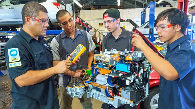 UH Community Colleges Rank No. 11 nationally, you still have time to apply!