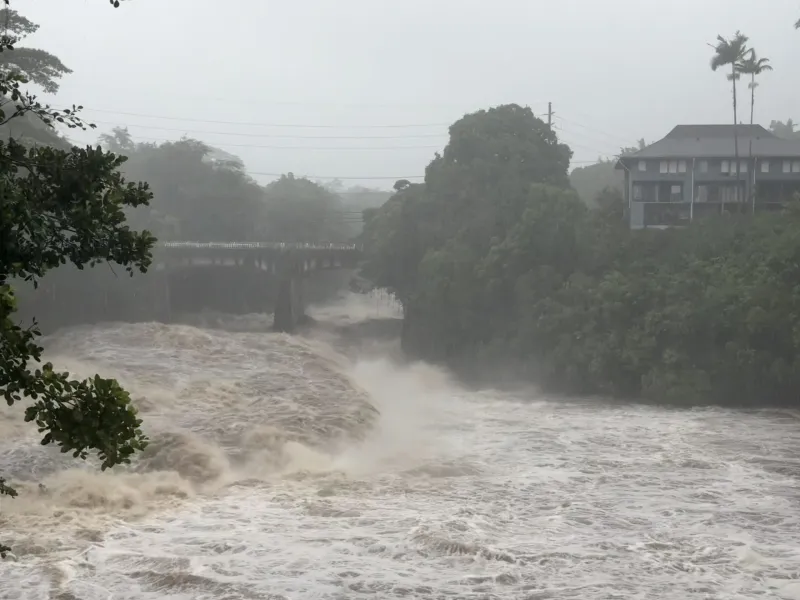 Hurricane Lala Brings Rain And Strong Winds, Thousands On Hawaii Island Lose Power