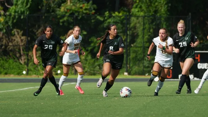 Soccer Falls to Western Michigan in OUTRIGGER Invitational Opener