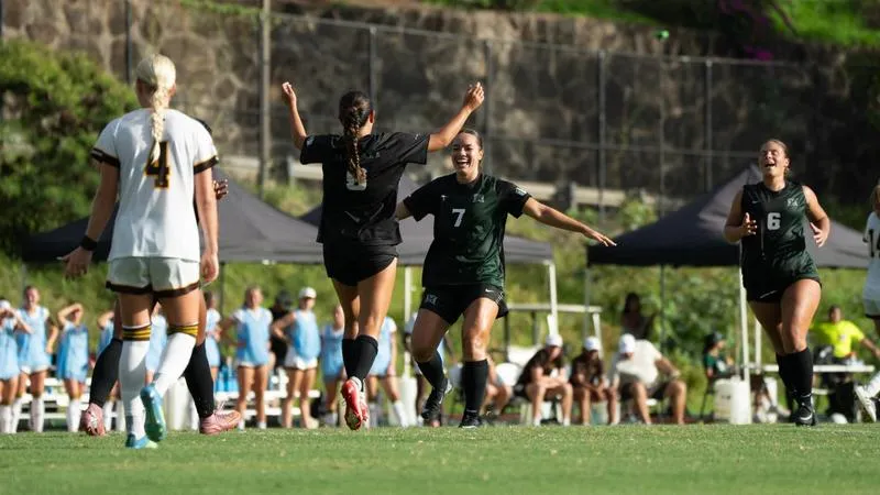 Soccer Takes On Hawai'i Pacific Saturday